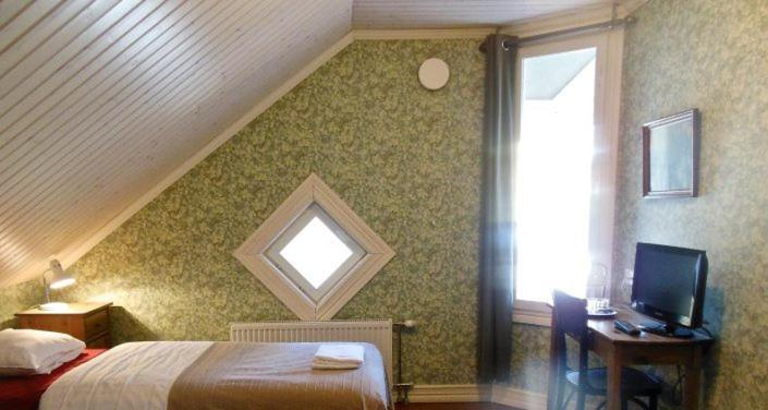 נאובו Hotel & Cafe Lanterna מראה חיצוני תמונה