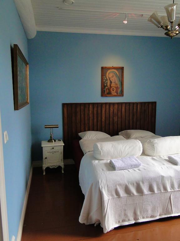 נאובו Hotel & Cafe Lanterna חדר תמונה