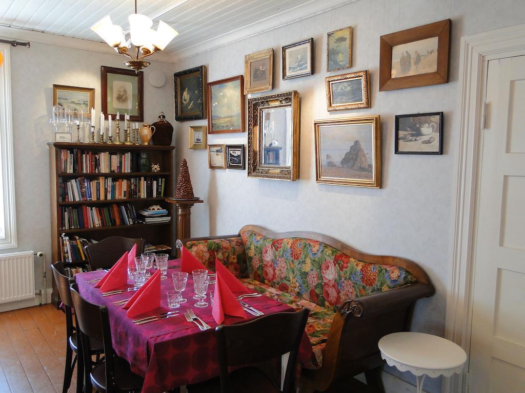 נאובו Hotel & Cafe Lanterna מראה חיצוני תמונה